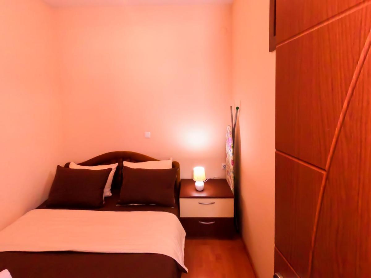 Darni Central Apartments - Bazaar Location With Free Parking Охрид Экстерьер фото