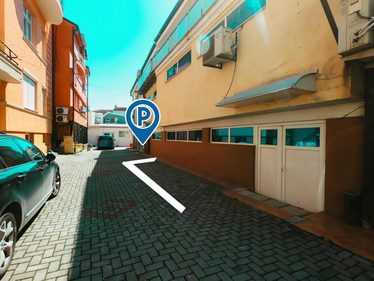 Darni Central Apartments - Bazaar Location With Free Parking Охрид Экстерьер фото